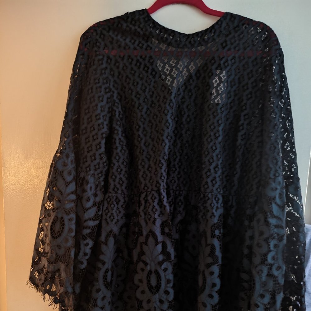 Lane Bryant NWT mixed lace top